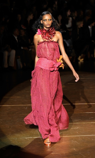 Illustration for article titled Marc Jacobs' Latest Isn't Particularly Inspired, But Gorgeous Nonetheless